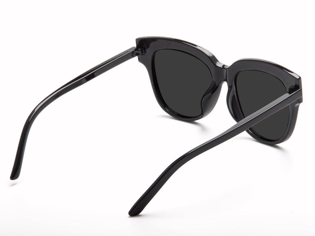 Dayana Oval Sunglasses