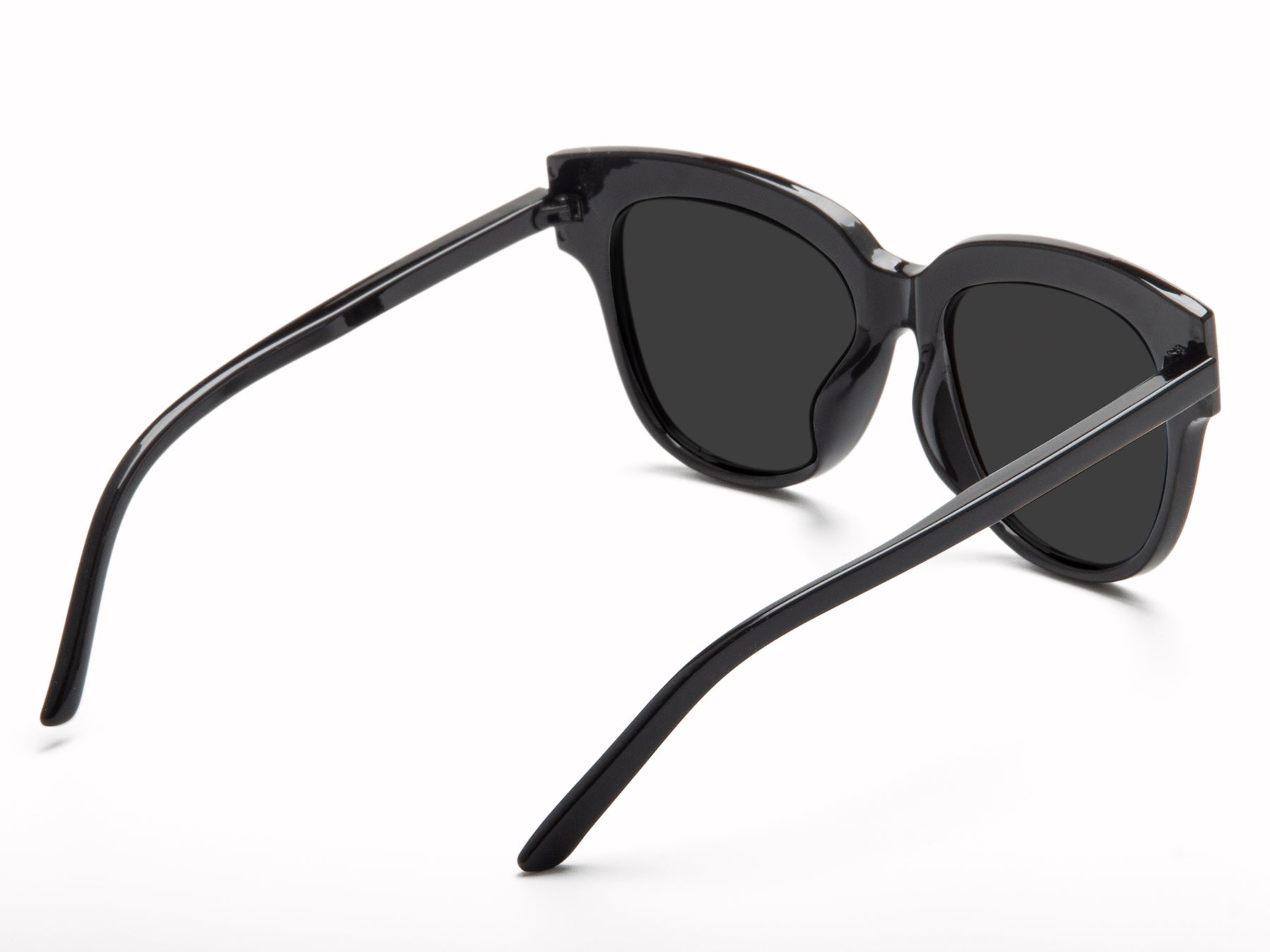 Dayana Oval Sunglasses